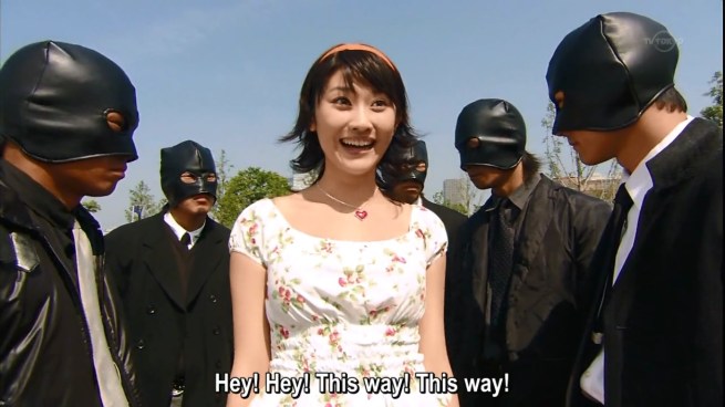 “Honey.  HONEY!  Over here!  No, get away from those guys!  Over her!  Look!  I got you a treat!  You want it?  Over here Honey!”