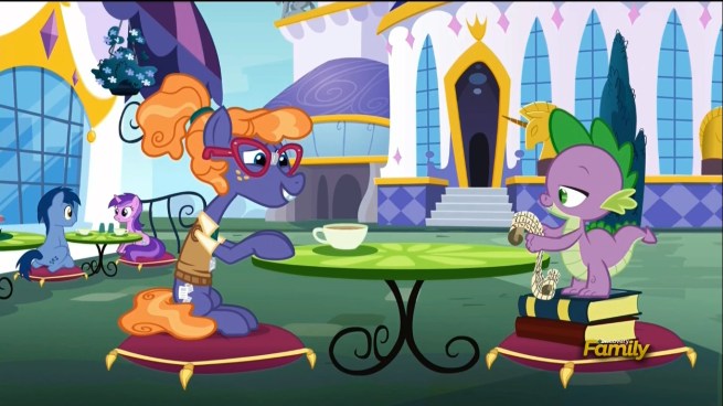WHO IS THIS PONY AND WHY ISN’T SHE THE MAIN CHARACTER!? Can the 200th episode be about her!?